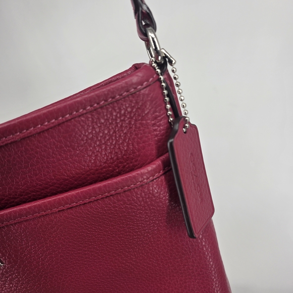 Coach Burgundy Leather Messenger Bag  F28035 - Picture 4 of 10